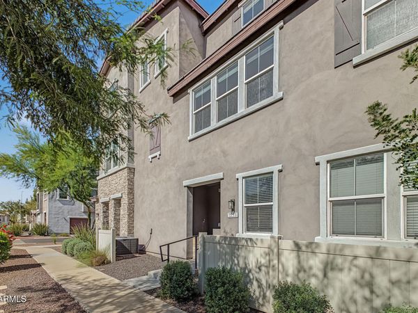 2211 E HIDALGO Avenue, Phoenix, AZ 85040