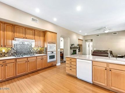 6533 Black Hills Court, Sparks, NV 89436 Photo