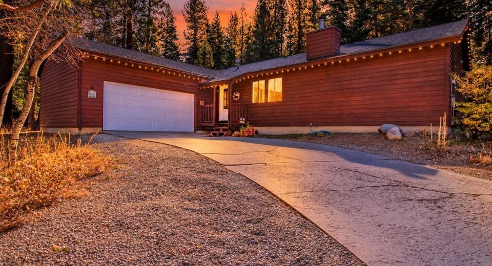 225 Sadie Lane, Zephyr Cove, NV 89448 Photo