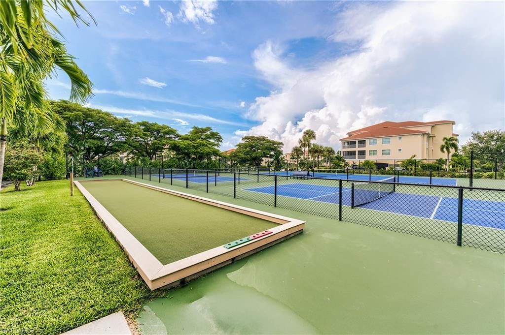 20011 Sanibel View Cir , Unit 203, Fort Myers, FL 33908 Photo