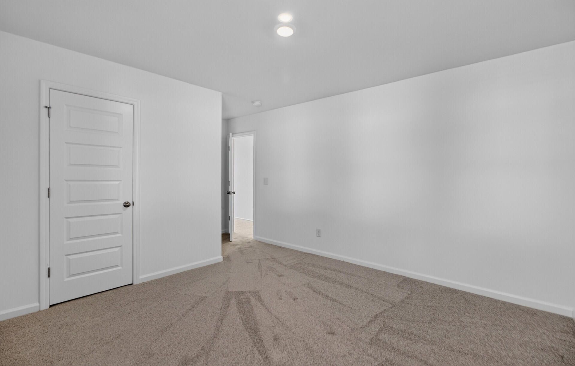 554 Spanish Wells Road Photo 29