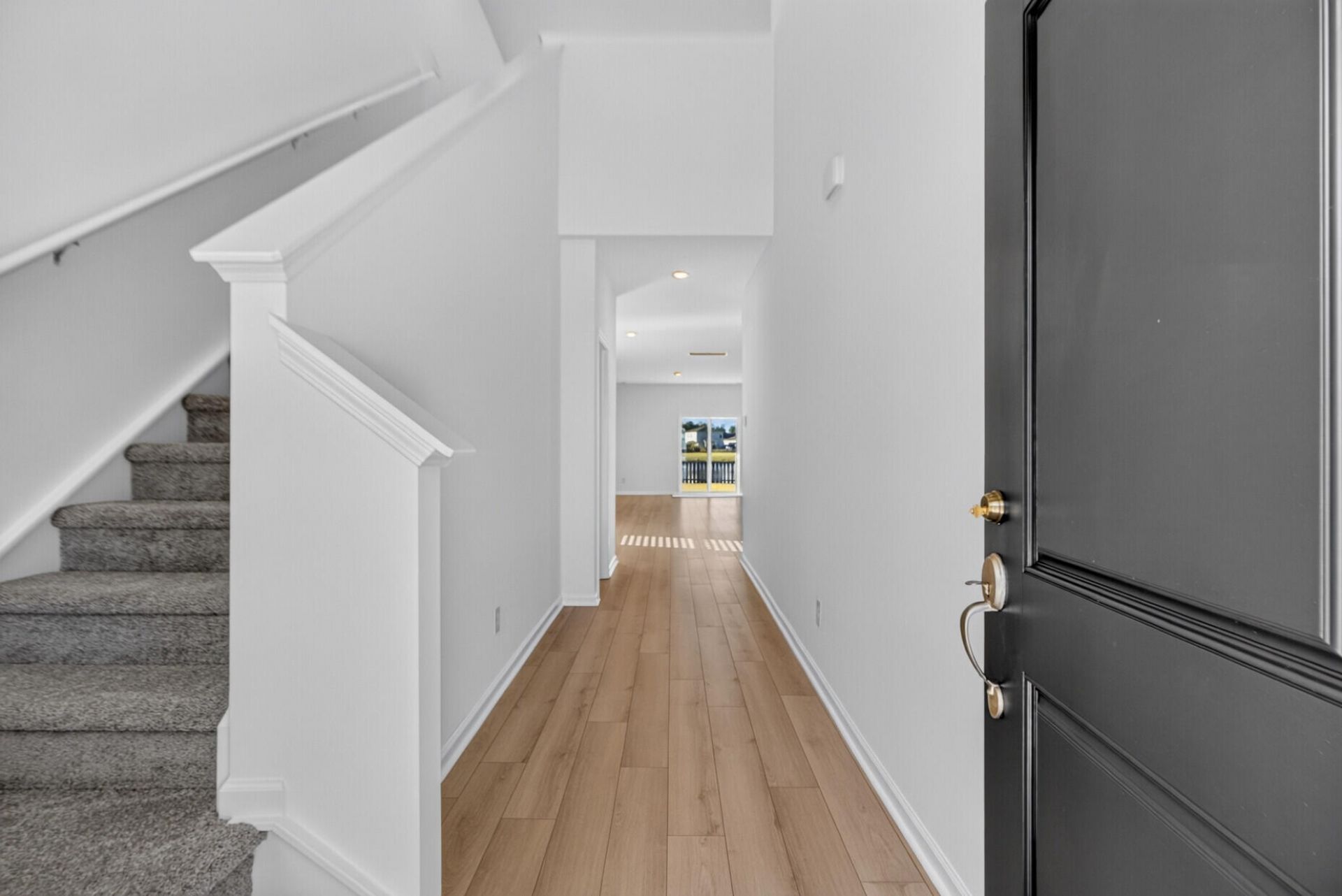 554 Spanish Wells Road Photo 5