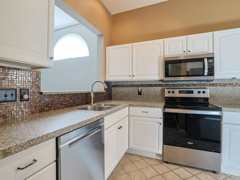 5760 Spire Ridge Court, Green Township, OH 45247 Photo 17