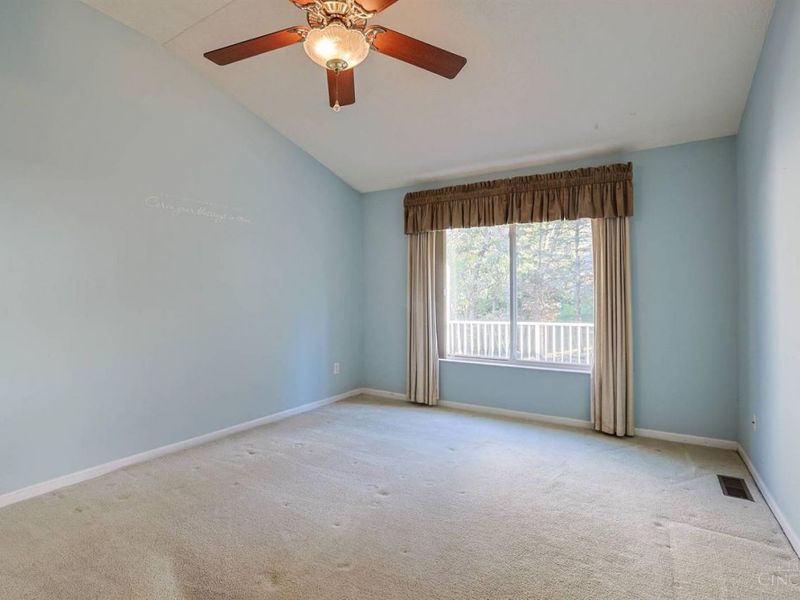 5760 Spire Ridge Court, Green Township, OH 45247 Photo 23