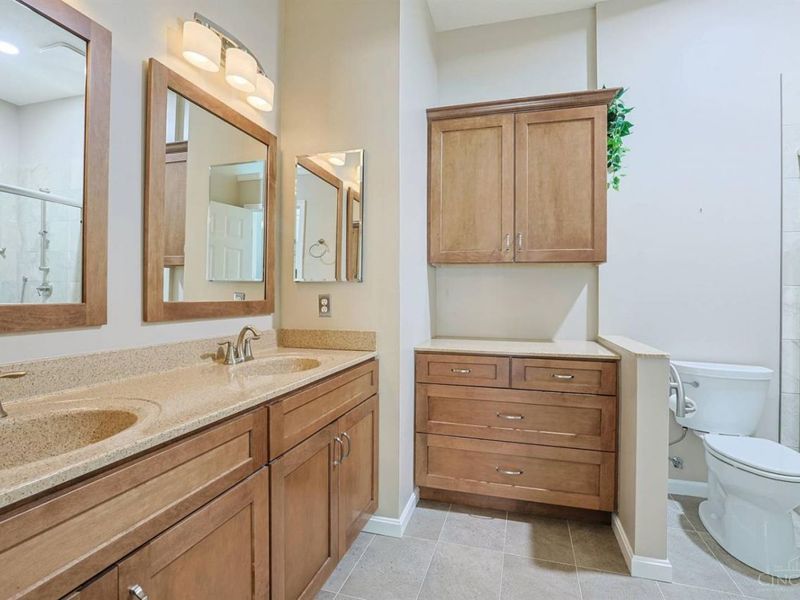 5760 Spire Ridge Court, Green Township, OH 45247 Photo 26