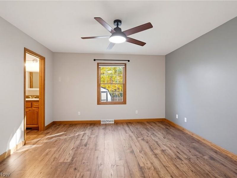 607 Sparrow Way, Wadsworth, OH 44281 Photo 13