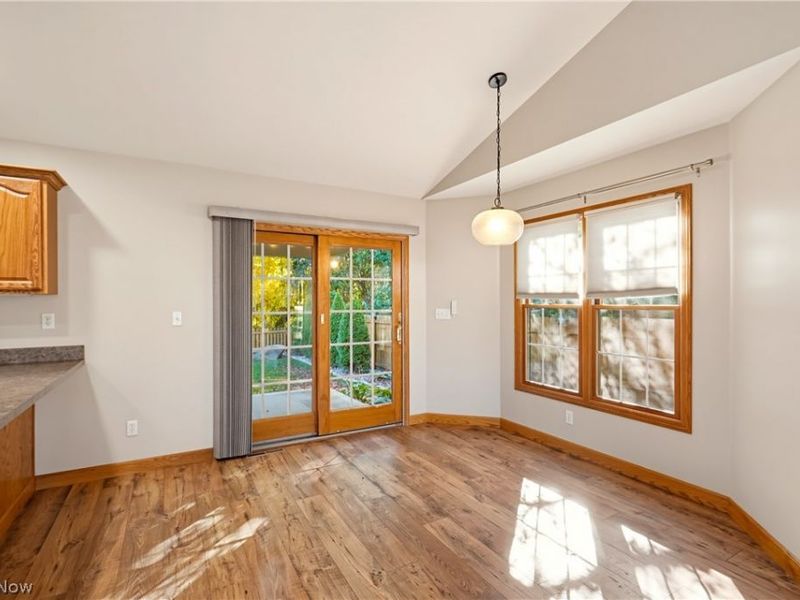 607 Sparrow Way, Wadsworth, OH 44281 Photo 7