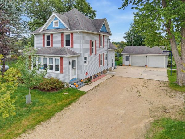 W11969 Second Street, Randolph, WI 53956