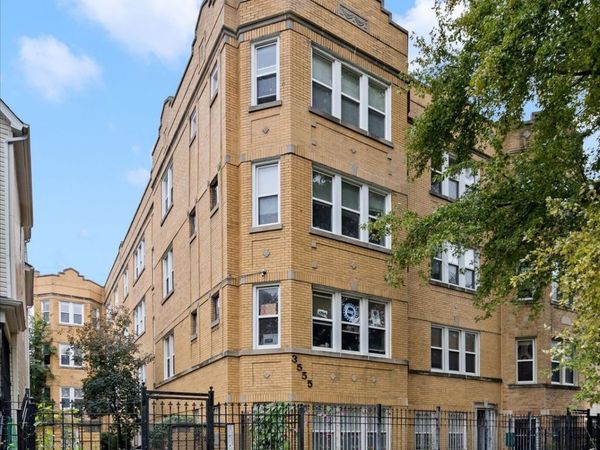 3555 W Lyndale Avenue , Unit 1C, Chicago, IL 60647