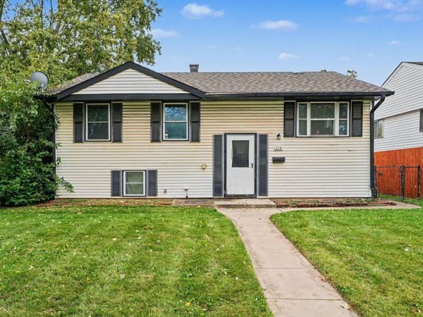 270 Chappel Avenue , Calumet City, IL 60409