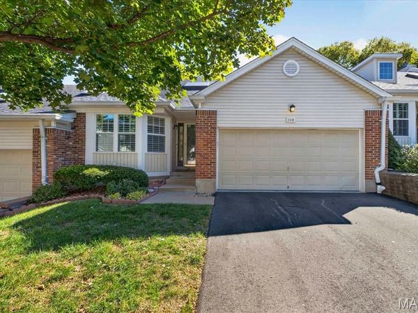 116 Baxter Heights Court, Ballwin, MO 63011