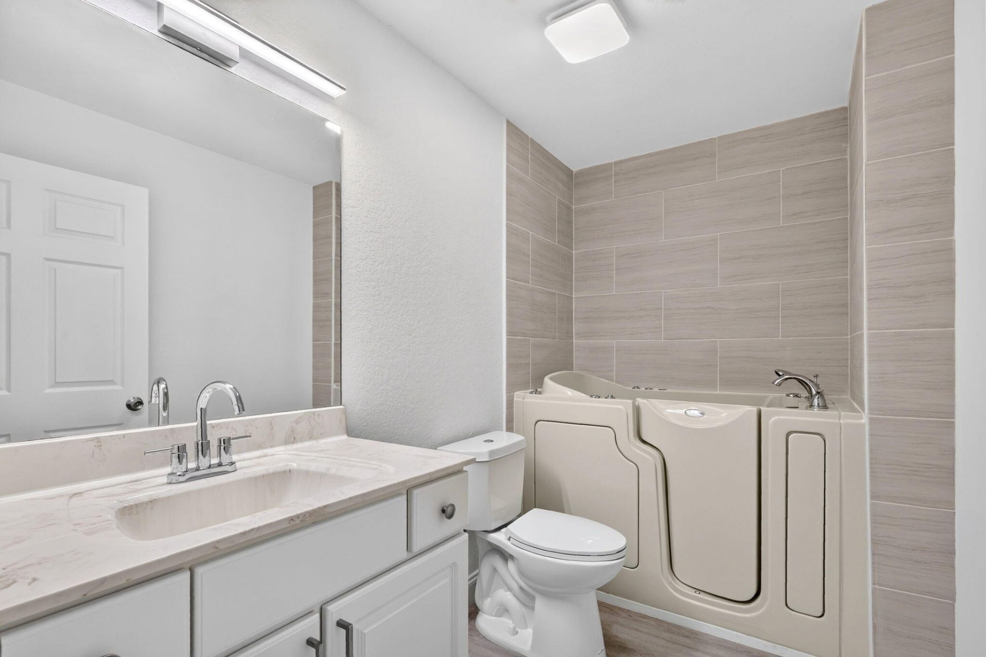 2011 San Diego Avenue, Fort Pierce, FL 34946 Photo