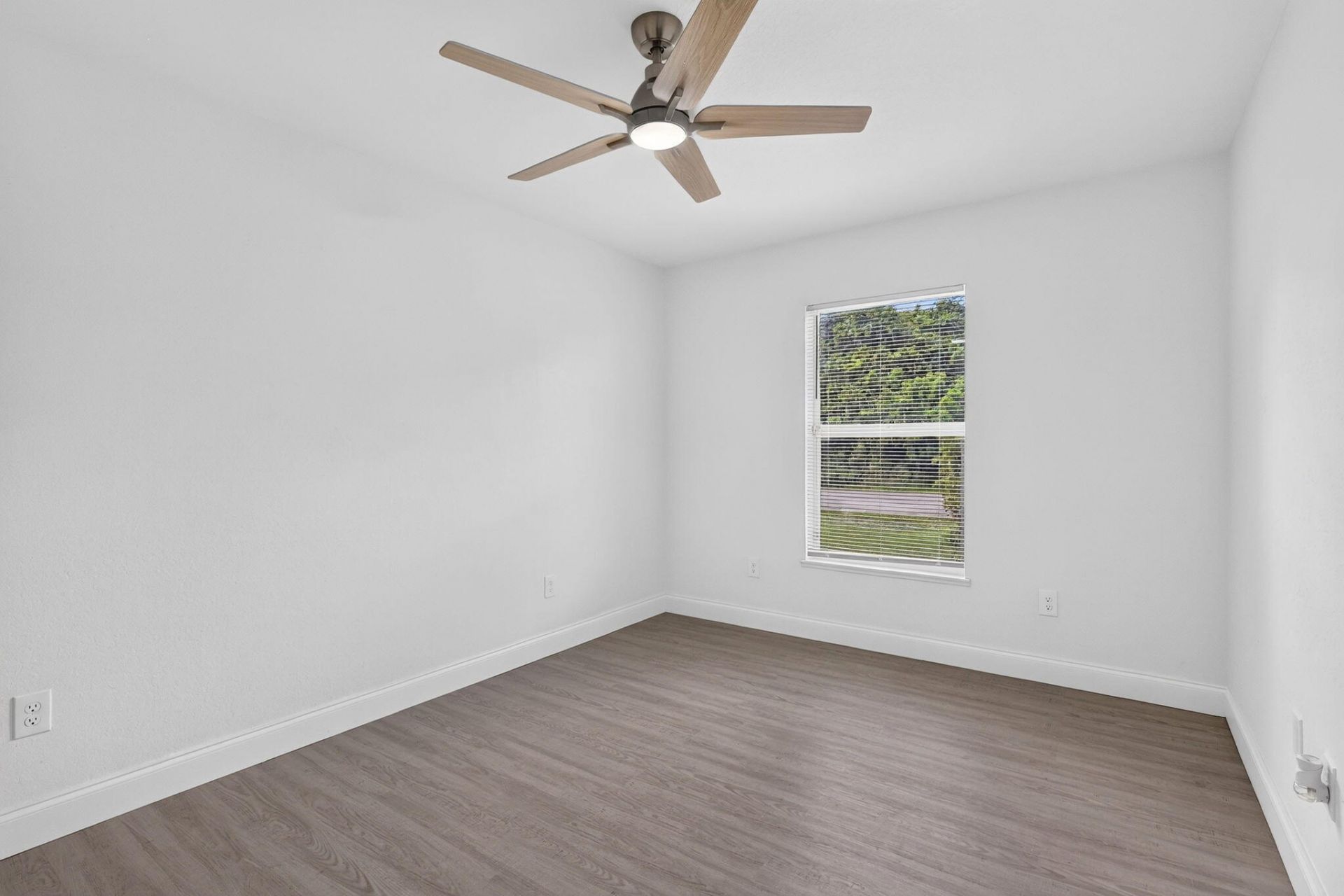 2011 San Diego Avenue, Fort Pierce, FL 34946 Photo