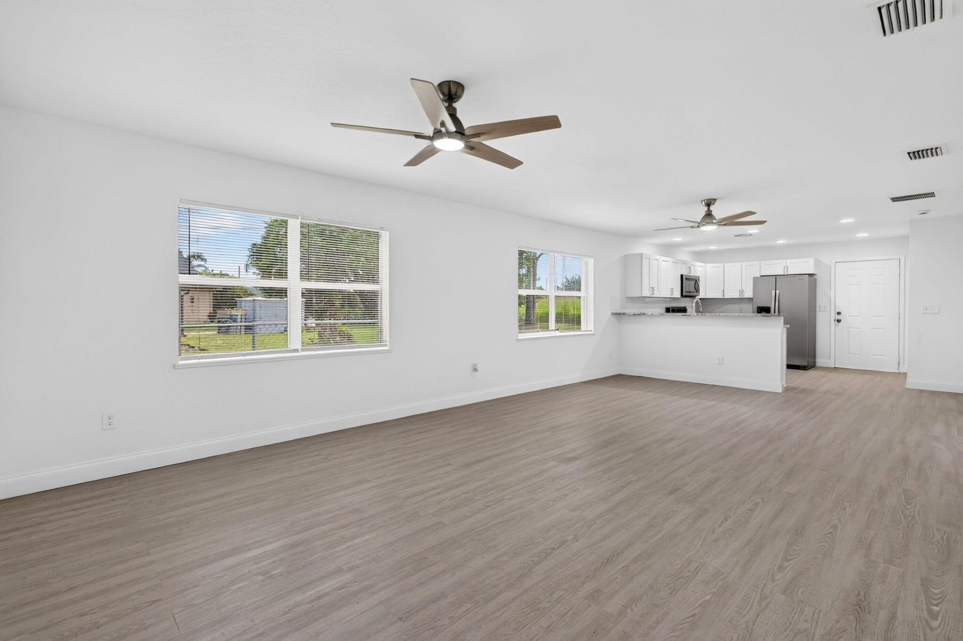 2011 San Diego Avenue, Fort Pierce, FL 34946 Photo