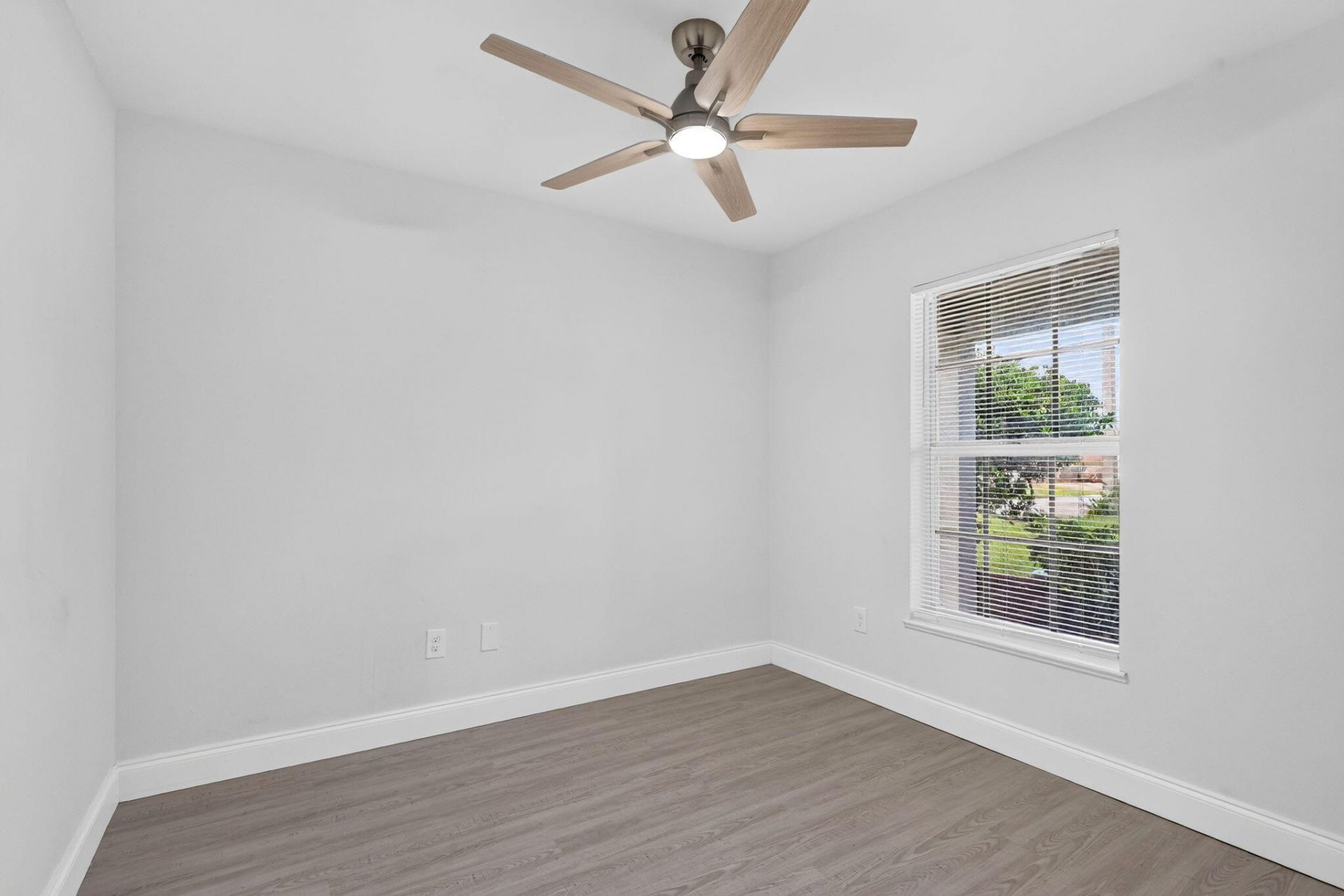2011 San Diego Avenue, Fort Pierce, FL 34946 Photo