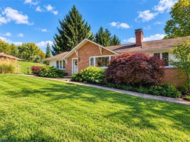 5632 Everhard Road NW, Canton, OH 44718 Photo 1