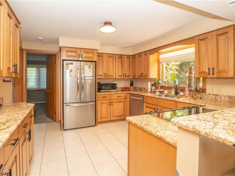 5632 Everhard Road NW, Canton, OH 44718 Photo 12