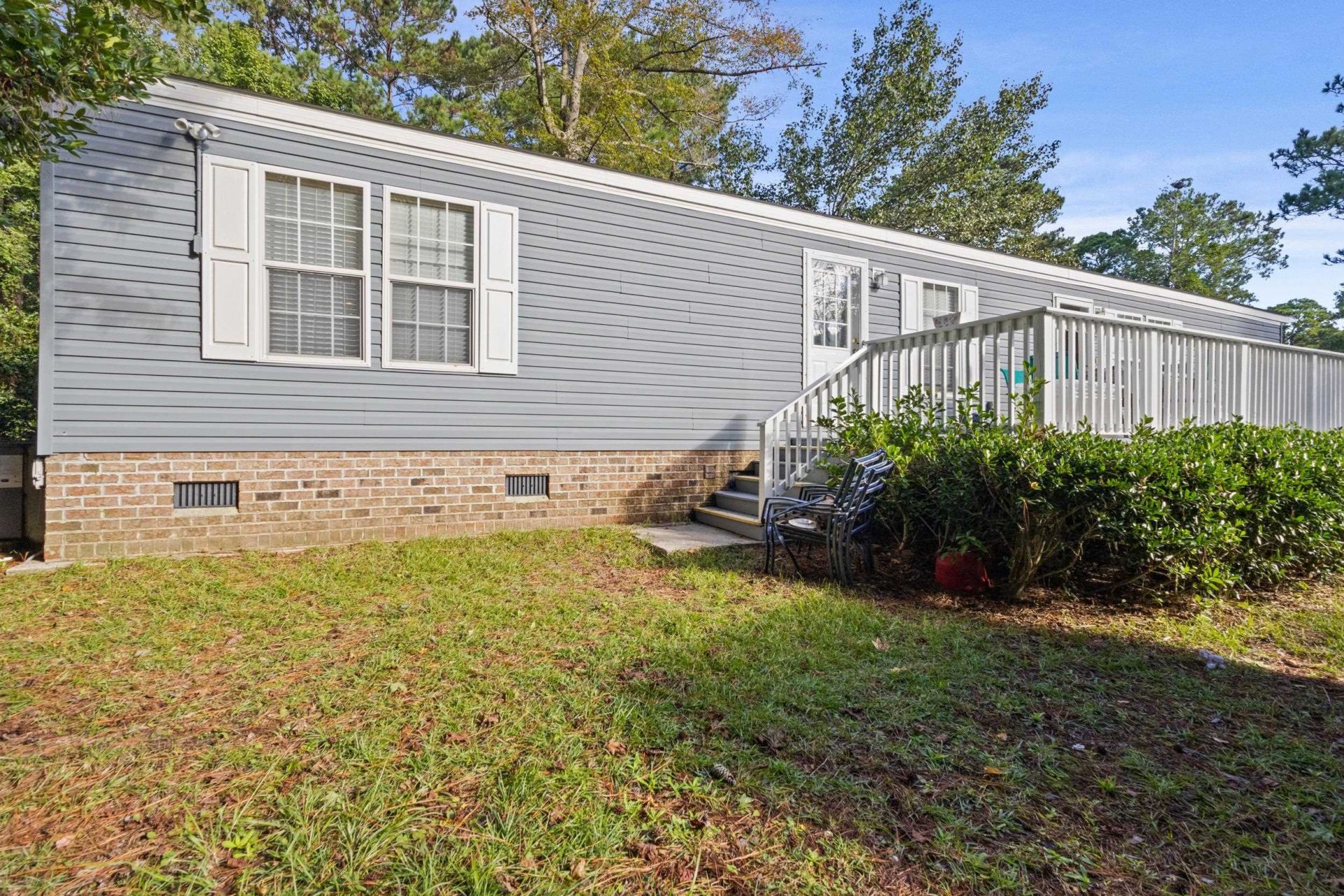 3059 Atlanta Circle Photo 4