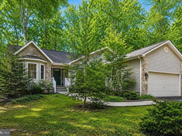 103 TALL PINES AVENUE , LOCUST GROVE, VA 22508