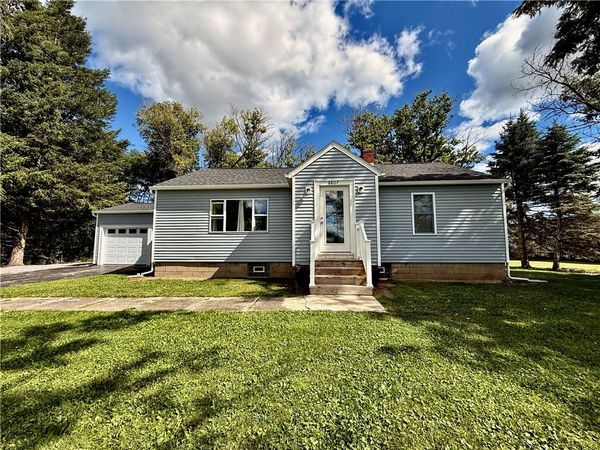 8807 Prole Road , Batavia, NY 14020