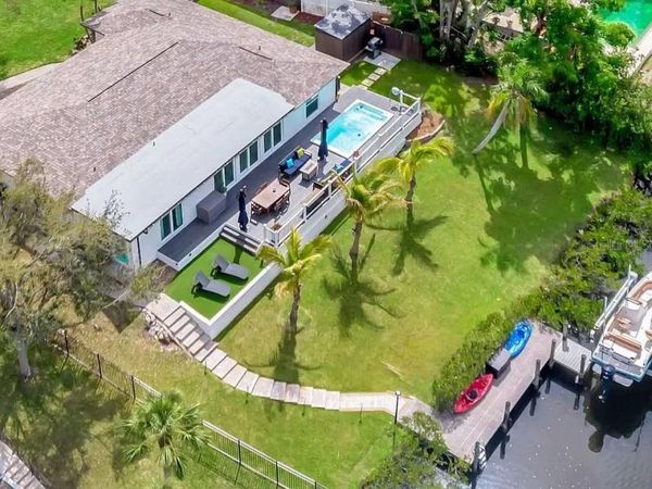 481 MAGELLAN DRIVE , SARASOTA, FL 34243
