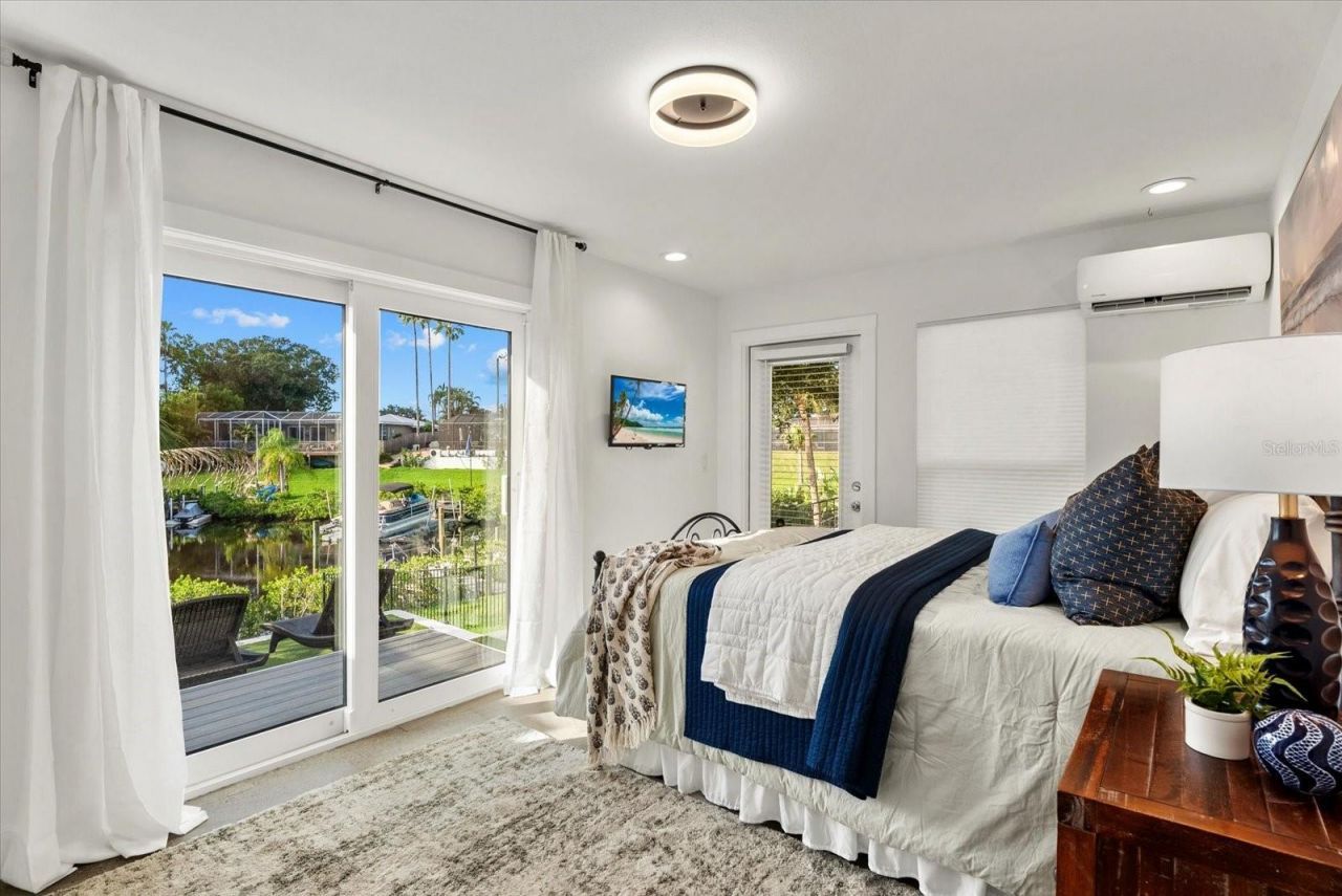 481 Magellan Drive , Sarasota, FL 34243 Photo