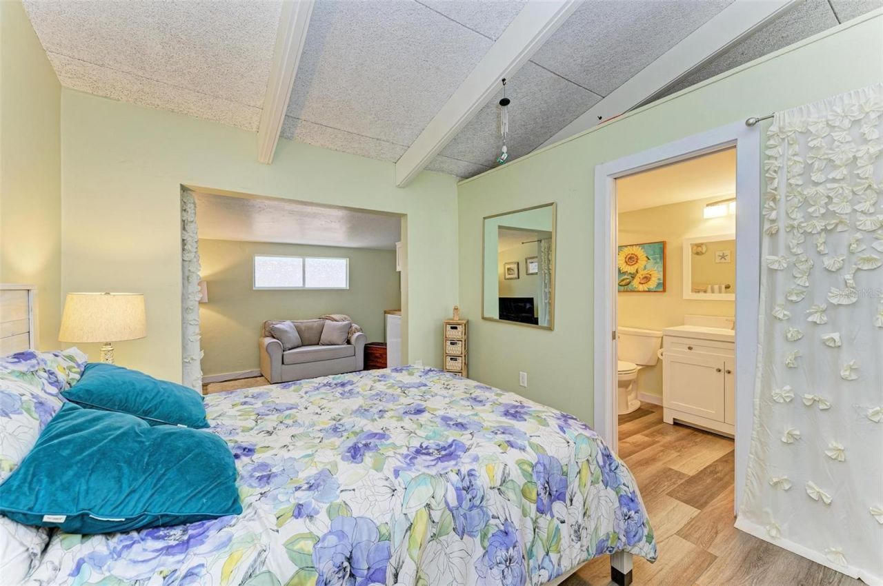 500 N Jefferson Avenue , Unit C3, Sarasota, FL 34237 Photo
