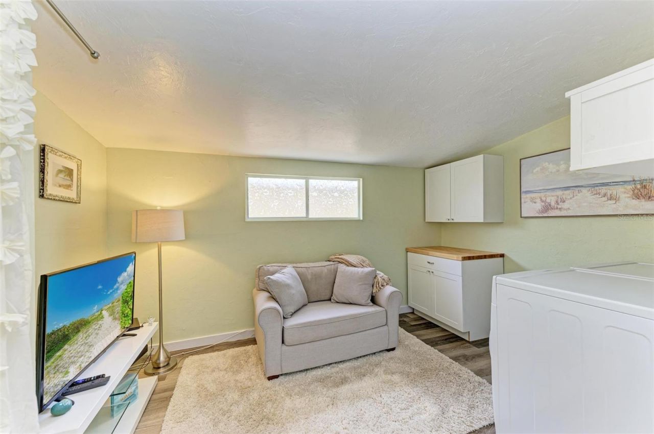 500 N Jefferson Avenue , Unit C3, Sarasota, FL 34237 Photo