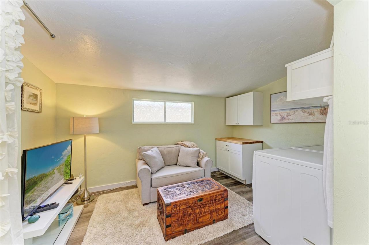 500 N Jefferson Avenue , Unit C3, Sarasota, FL 34237 Photo