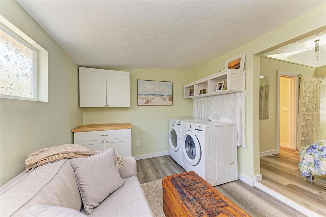 500 N Jefferson Avenue , Unit C3, Sarasota, FL 34237 Photo