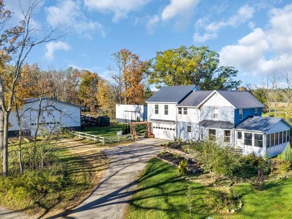 W3221 Park DRIVE, Lake Geneva, WI 53147