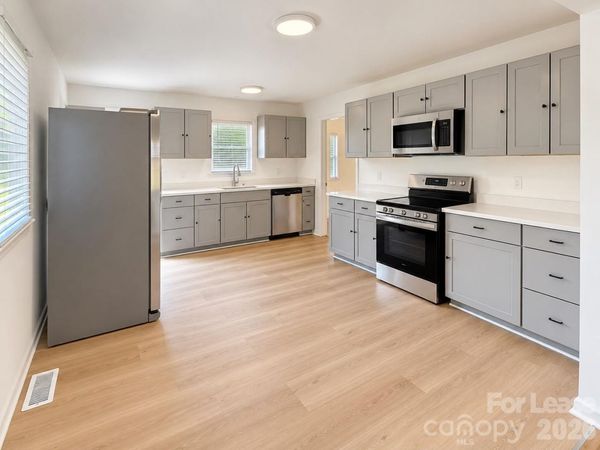 936 Holland Avenue, Charlotte, NC 28206