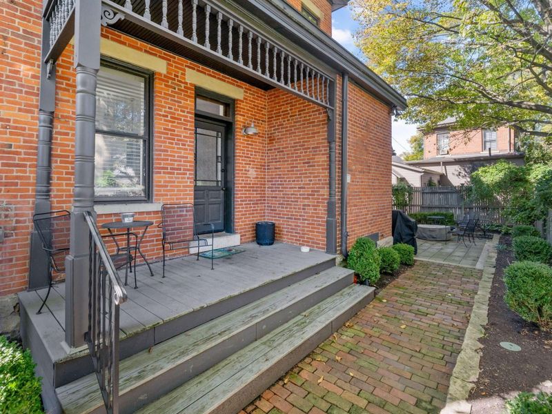 702 S 6th Street , Columbus, OH 43201 Photo 80