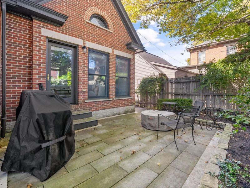 702 S 6th Street , Columbus, OH 43201 Photo 82