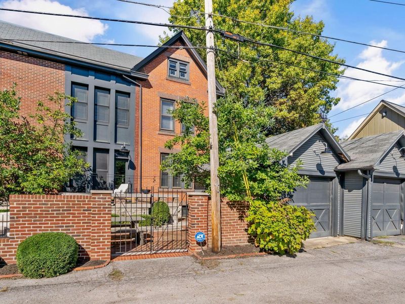 702 S 6th Street , Columbus, OH 43201 Photo 87