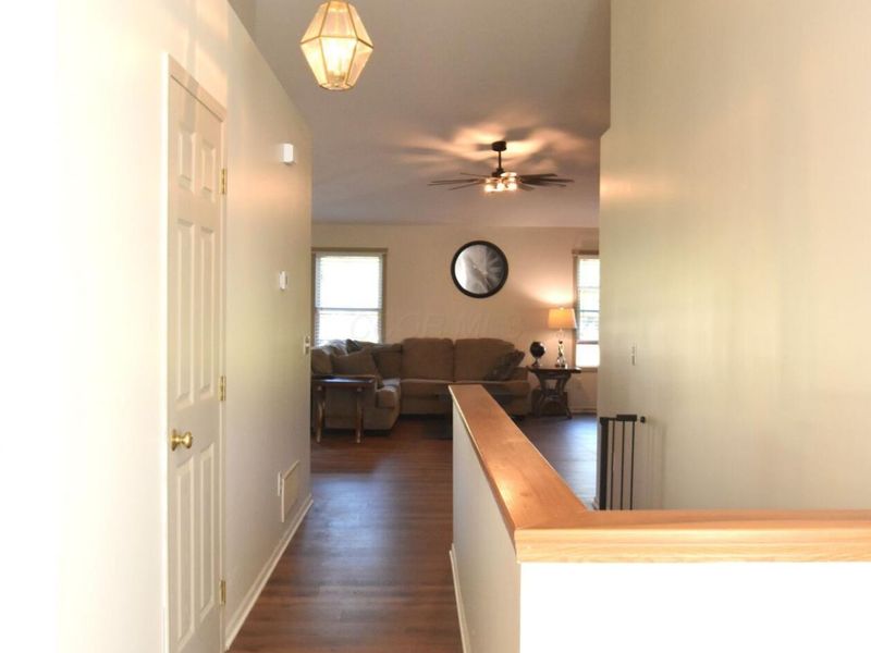8580 Old Field Birch Drive, Blacklick, OH 43004 Photo 4