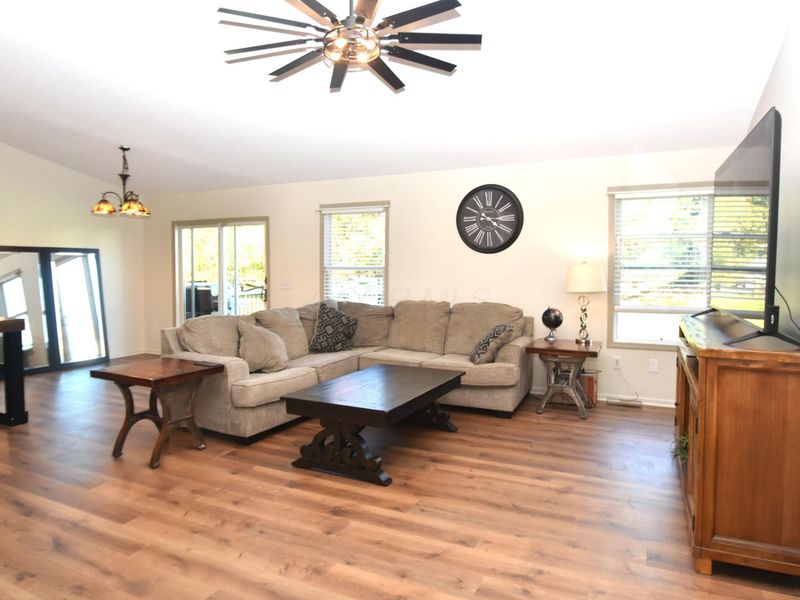 8580 Old Field Birch Drive, Blacklick, OH 43004 Photo 5
