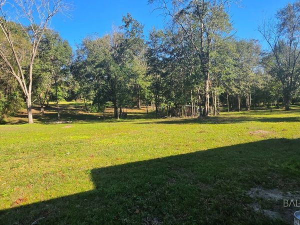 24185 Waterworld Road, Robertsdale, AL 36567