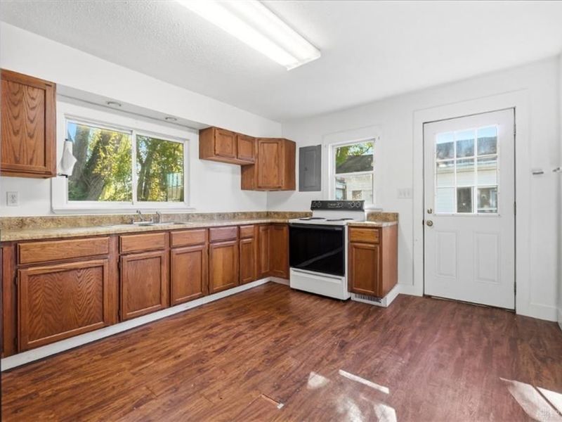 125 Central Avenue, Blanchester, OH 45107 Photo 8