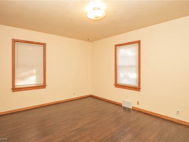 364 25th Street NW, Massillon, OH 44647 Photo 12