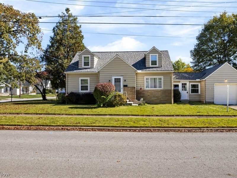 2597 11th Street , Cuyahoga Falls, OH 44221 Photo 2
