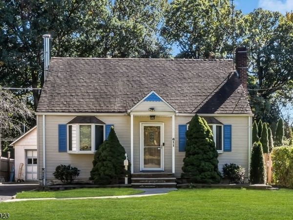 611 Fairfield Ave, Kenilworth, NJ 07033