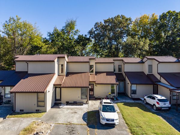 780 Hamilton Road, Unit D3, Blountville, TN 37617