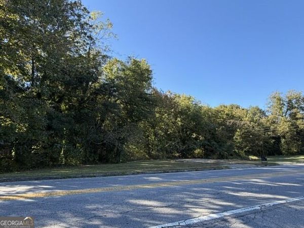 614 616 S Pond, Toccoa, GA 30577