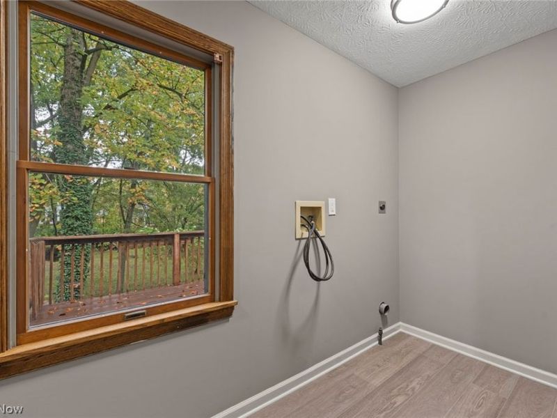 25700 Taylor Street, Olmsted Falls, OH 44138 Photo 17
