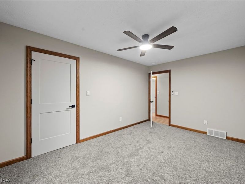 25700 Taylor Street, Olmsted Falls, OH 44138 Photo 24