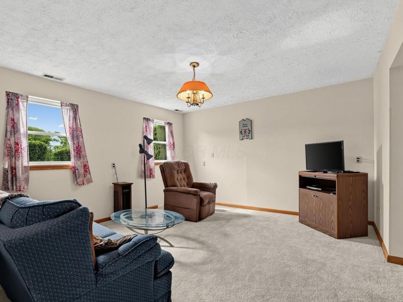 28 James Court , South Charleston, OH 45368 Photo 8