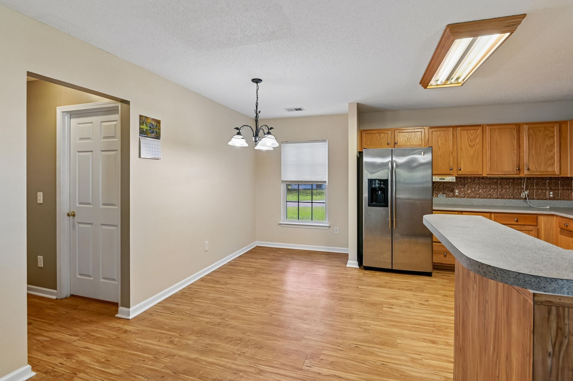 1048 Moss Grove Drive Photo 13
