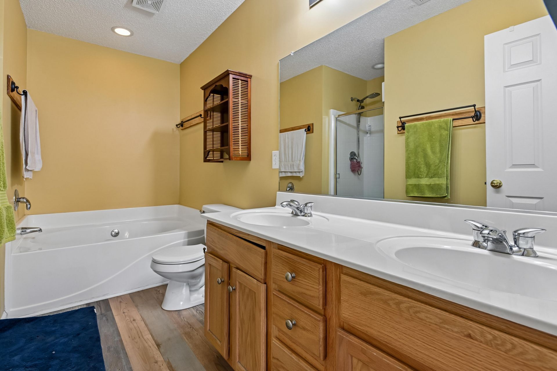 1048 Moss Grove Drive Photo 23