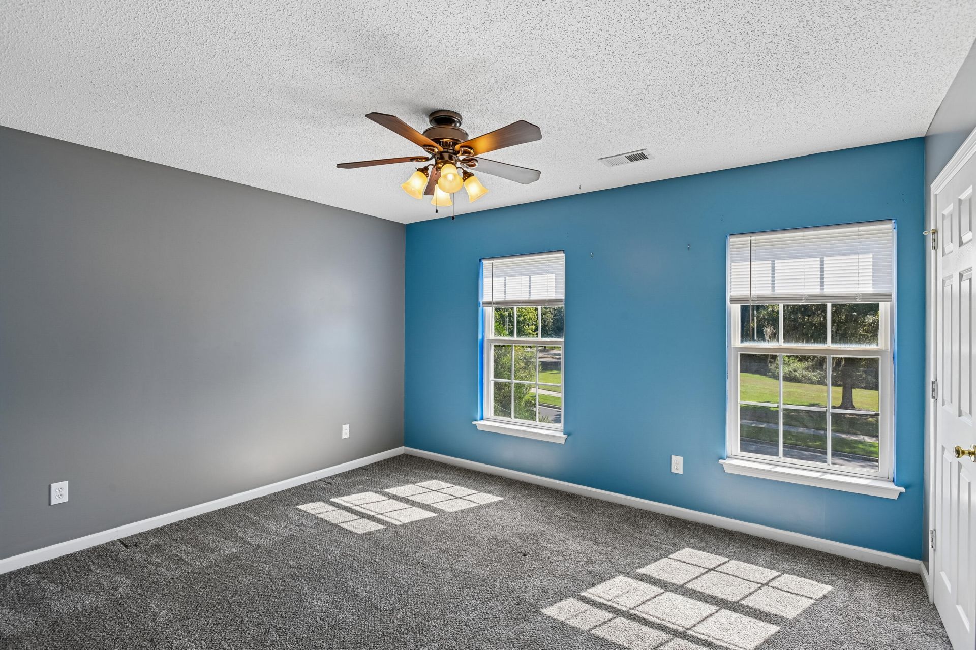 1048 Moss Grove Drive Photo 25
